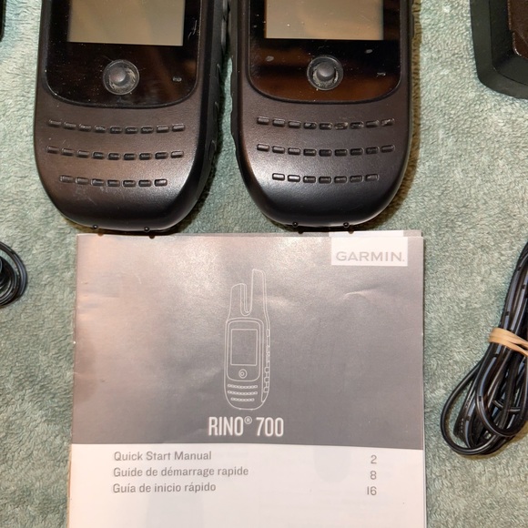 Garmin Rino GPS Radio - Picture 4 of 5